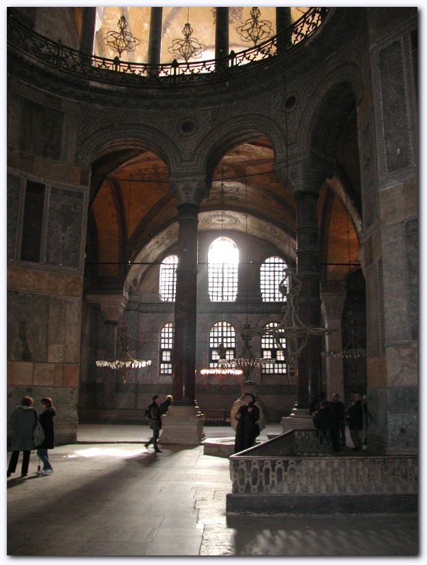 602x801 pixels (195K)