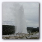 Old Faithful гейзер
