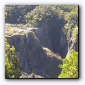 Barron Falls (к сожалению так как была зима, она же сухой сезон - выглядт невпечатляюще)